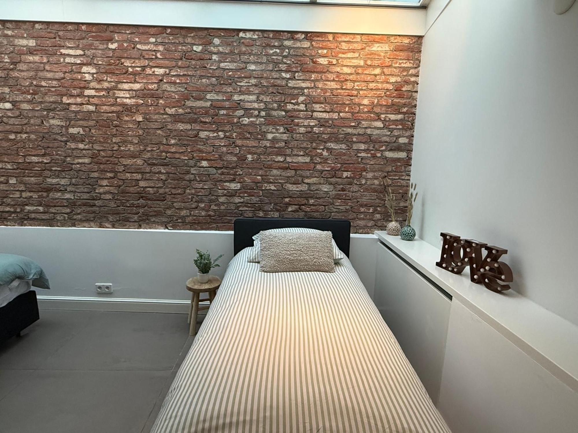 Elegant Canal-side In Heart Of Appartement Amsterdam