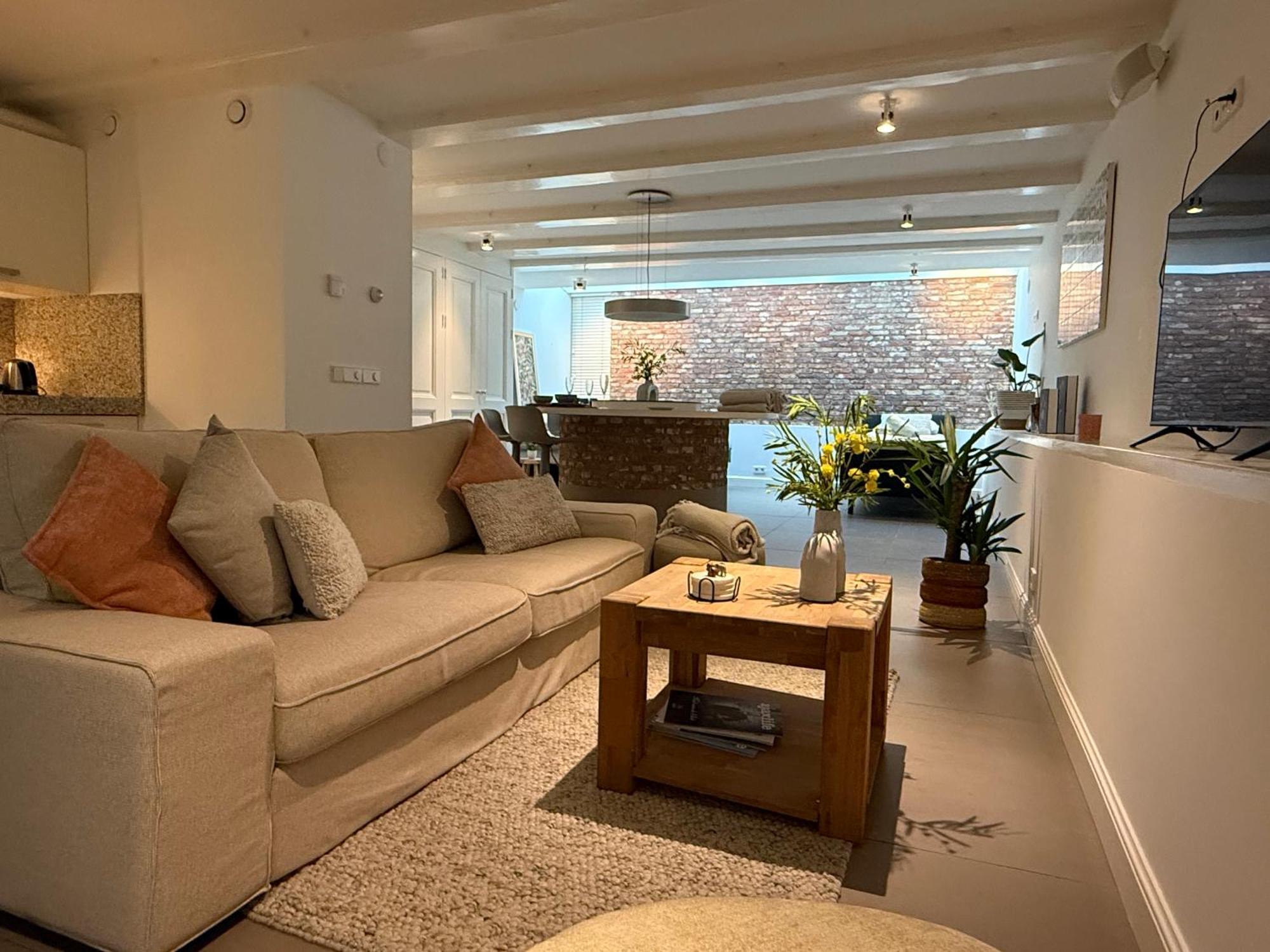 Elegant Canal-side In Heart Of Appartement Amsterdam
